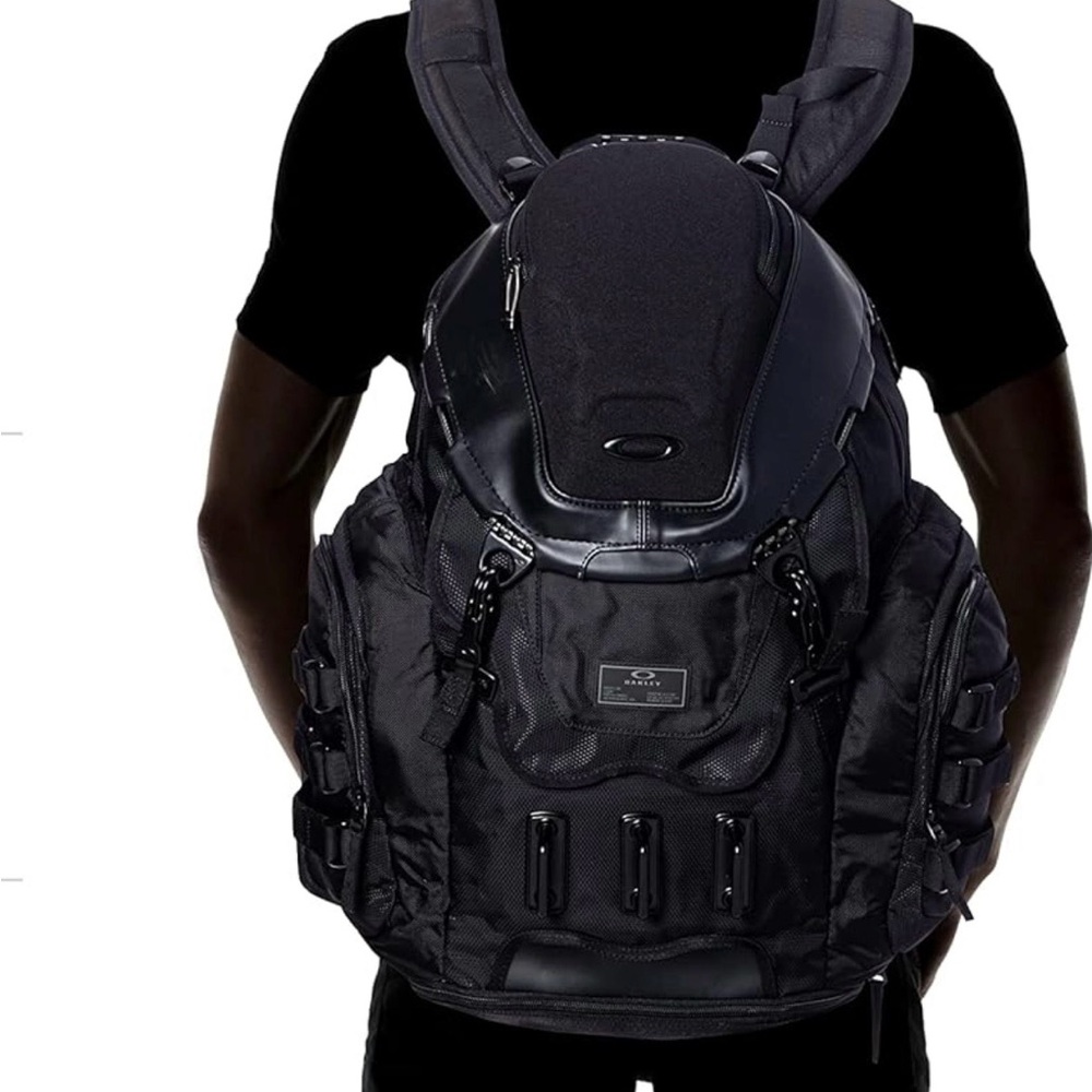 Oakley Stealth Black Backpack for Men